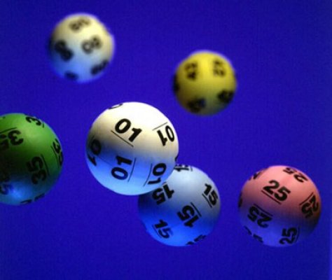 Loto 6/49. Iată numerele extrase!